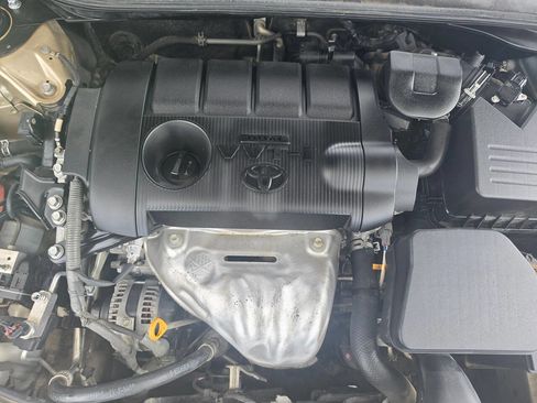 Used 2010 Toyota Camry LE image 46