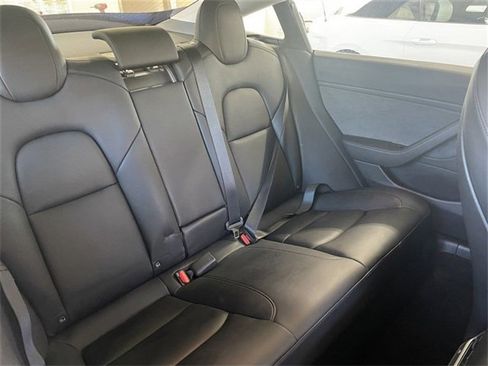 Used 2020 Tesla Model 3 Long Range image 20