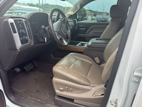 Used 2018 GMC Sierra 1500 SLT w/ SLT Premium Package AWD/4WD image 10