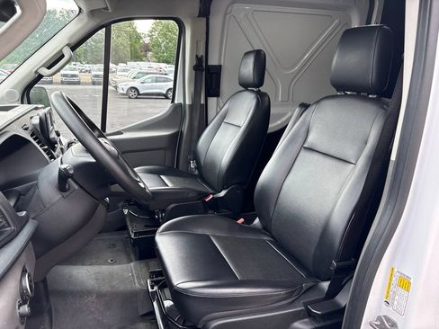 Used 2025 Ford Transit 250 148 Medium Roof w/ Load Area Protection Package RWD image 8