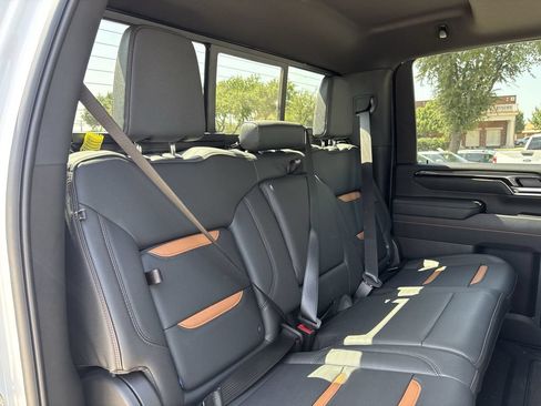 Used 2026 GMC Sierra 2500 AT4 w/ AT4 Premium Plus Package AWD/4WD image 27