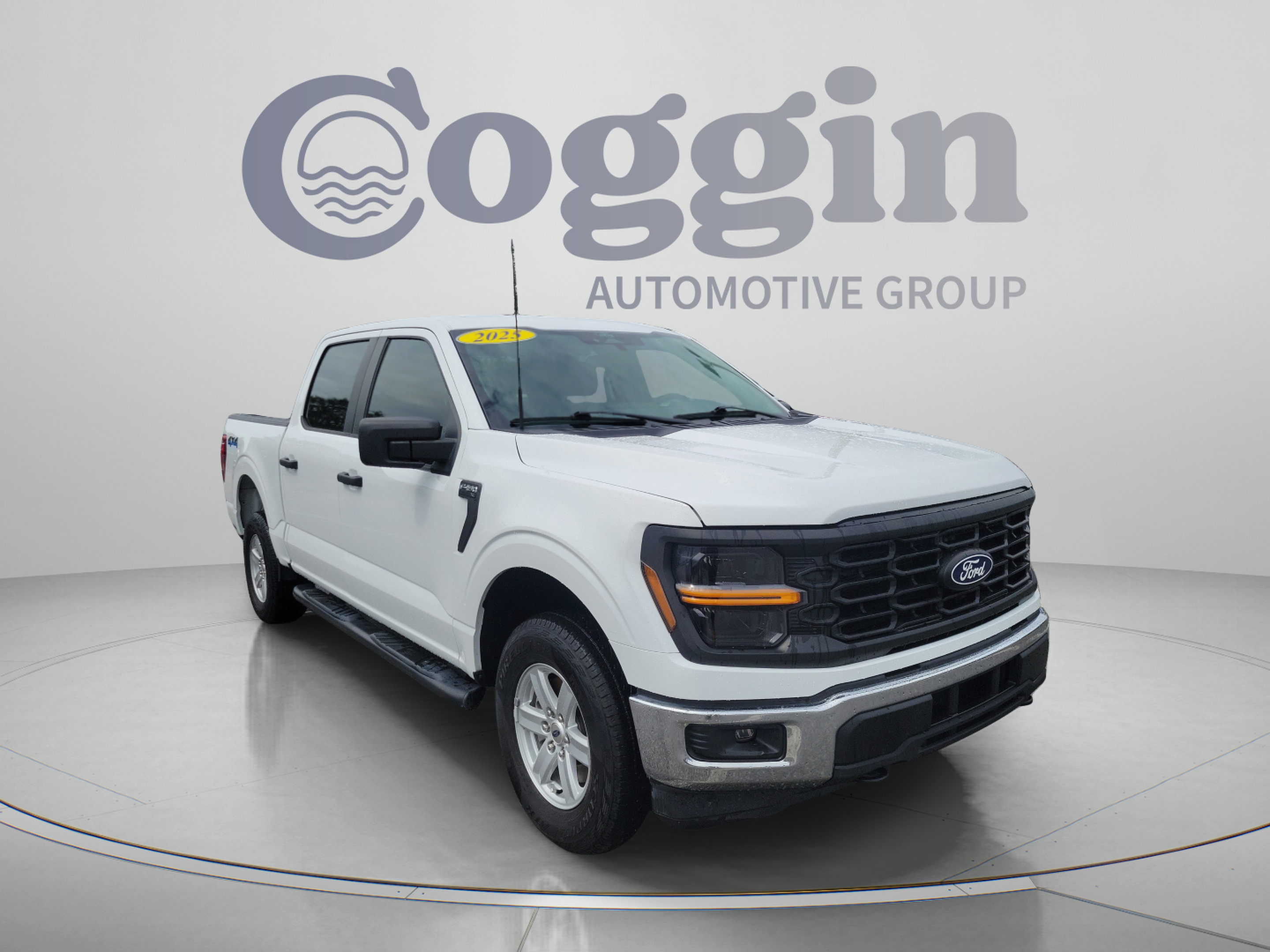 Used 2025 Ford F150 XL w/ Equipment Group 103A High AWD/4WD image 4