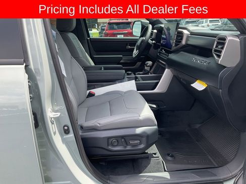 Used 2026 Toyota Tundra SR5 w/ SR5 Premium Package AWD/4WD image 20