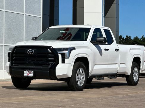 New 2026 Toyota Tundra SR image 8