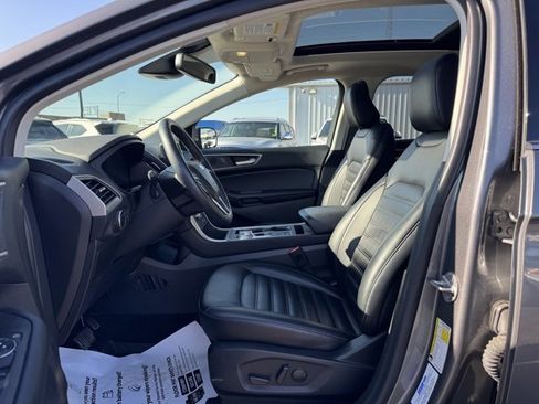 Used 2023 Ford Edge SEL w/ Convenience Package image 17
