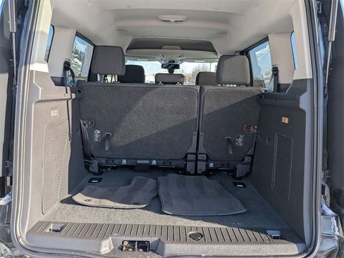 Used 2017 Ford Transit Connect XLT image 17