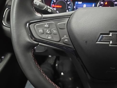 Used 2023 Chevrolet Equinox RS image 19