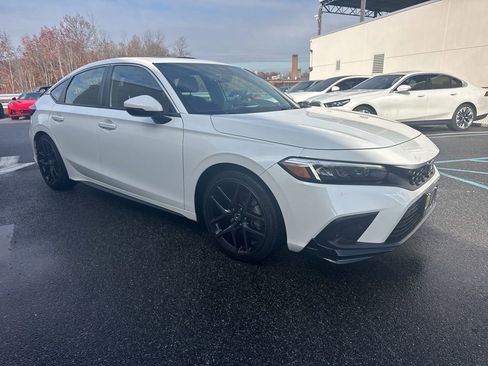 Used 2023 Honda Civic Sport Touring image 1