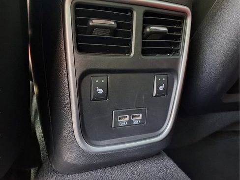 Used 2022 Dodge Charger Scat Pack RWD image 19