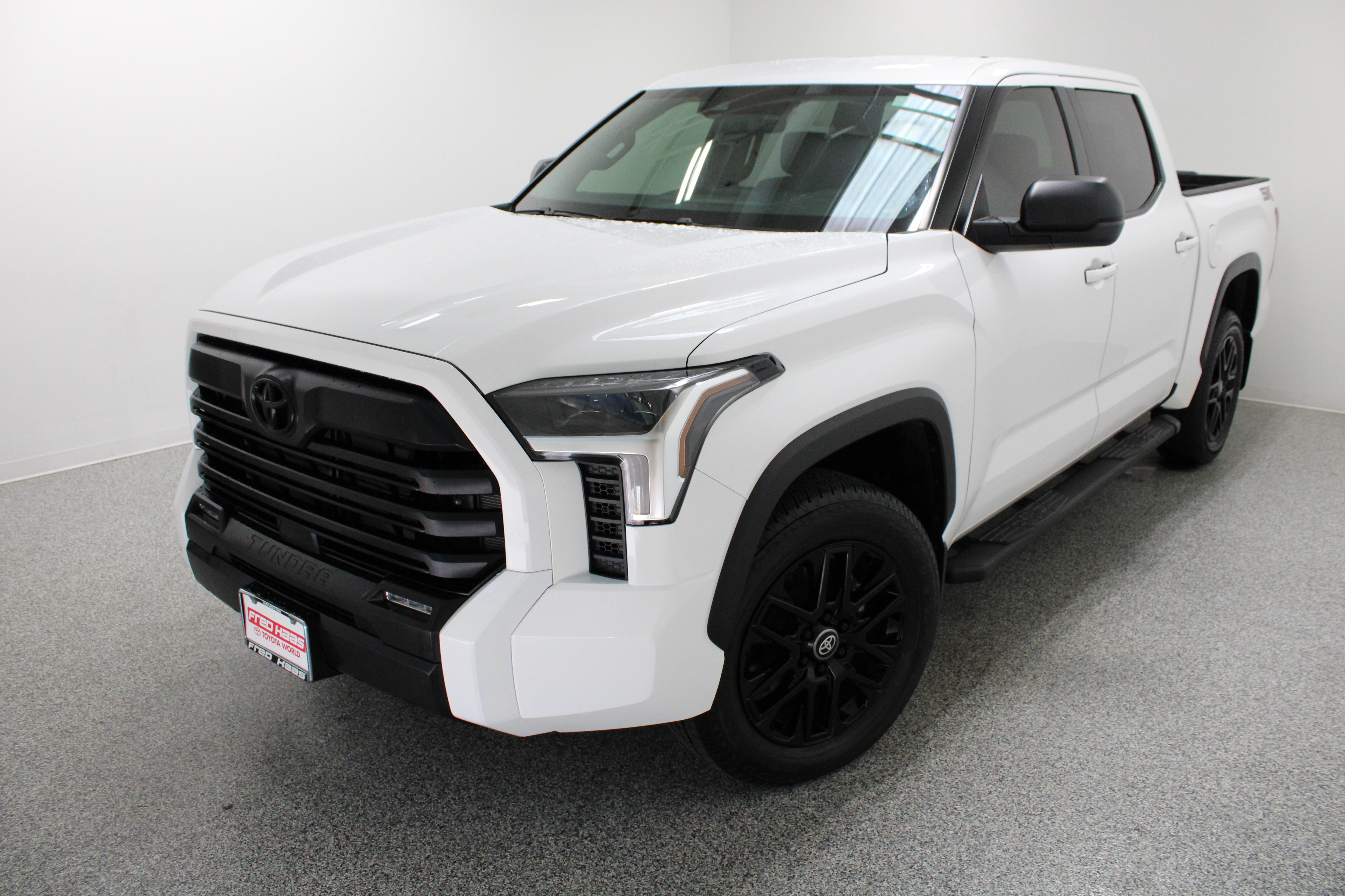 Used 2026 Toyota Tundra SR5 w/ SX Package AWD/4WD image 2