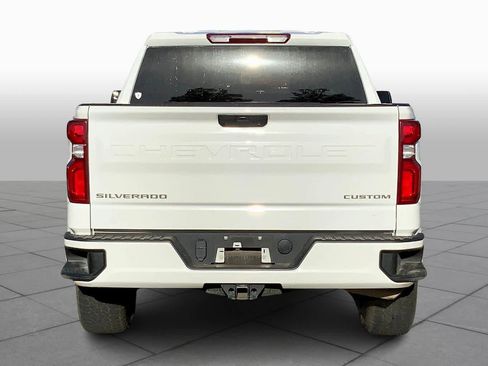 Used 2022 Chevrolet Silverado 1500 Custom w/ Safety Confidence Package image 5