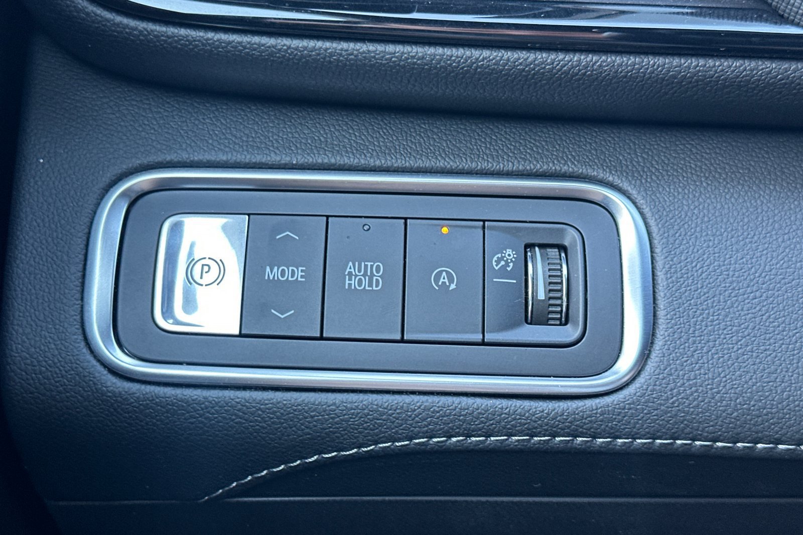 Used 2026 Buick Enclave Sport Touring FWD image 41