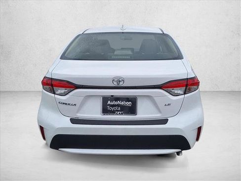 Certified 2021 Toyota Corolla LE w/ Carpet Mat Package (TMS) image 6