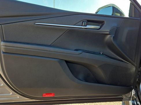 Used 2026 Toyota Camry SE w/ Convenience Package image 16