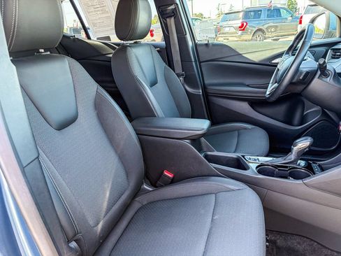 Used 2024 Buick Encore GX Preferred w/ Comfort Package AWD/4WD image 35