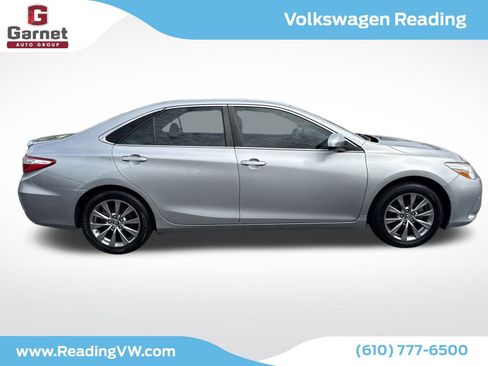 Used 2016 Toyota Camry XLE image 6