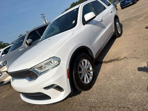 Used 2022 Dodge Durango SXT RWD image 1