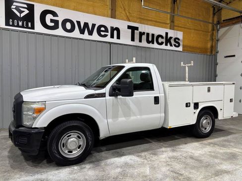 Used 2012 Ford F250 XL RWD image 4