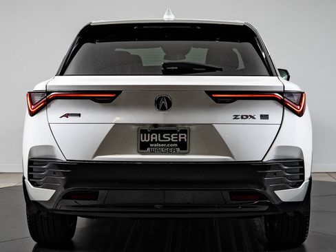 Used 2024 Acura ZDX A-Spec RWD image 7