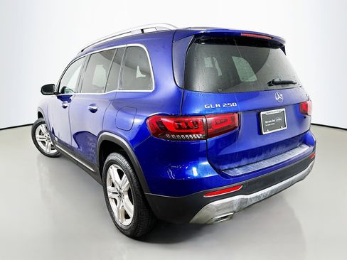 Certified 2021 Mercedes-Benz GLB 250 4MATIC image 5