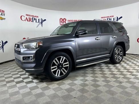 Used 2015 Toyota 4Runner SR5 image 3