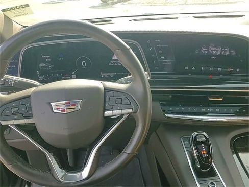 Certified 2023 Cadillac Escalade ESV Premium Luxury image 21