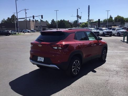 New 2026 Chevrolet TrailBlazer LT w/ Convenience Package image 3