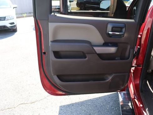 Used 2018 Chevrolet Silverado 1500 LT w/ All Star Edition image 18