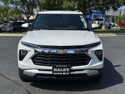 Used 2026 Chevrolet TrailBlazer LT w/ Convenience Package FWD image 25