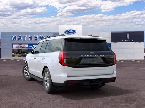 New 2027 Ford Expedition Active AWD/4WD image 8