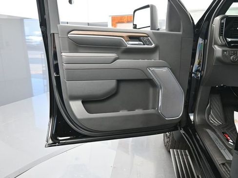 New 2026 Chevrolet Silverado 2500 High Country w/ Technology Package image 9