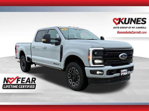 Used 2026 Ford F250 Platinum AWD/4WD image 1