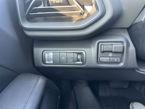 New 2026 Chevrolet Silverado EV LT image 17