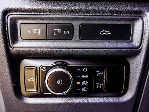 Used 2023 Ford F150 Raptor w/ Raptor Carbon Fiber Package image 33