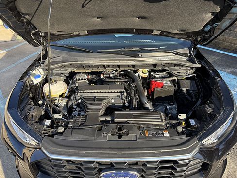 Used 2025 Ford Escape ST-Line Select w/ Tech Pack #1 image 8