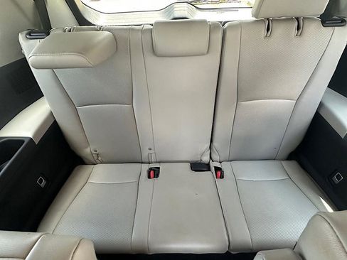 Certified 2024 Toyota Grand Highlander AWD image 16