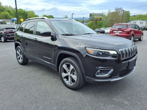 Used 2020 Jeep Cherokee Limited image 9