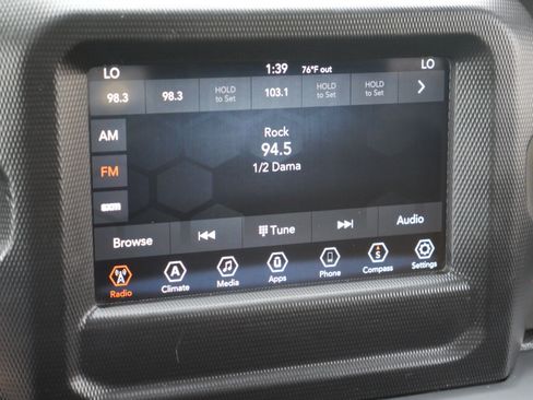 Used 2019 Jeep Wrangler Sport AWD/4WD image 10