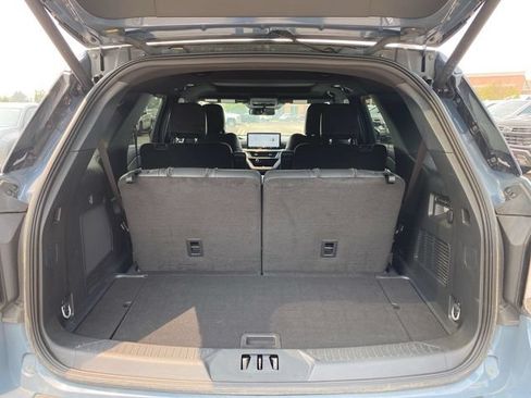 Used 2025 Ford Explorer ST AWD/4WD image 26