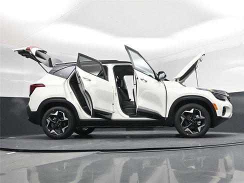 New 2026 Kia Seltos S image 21