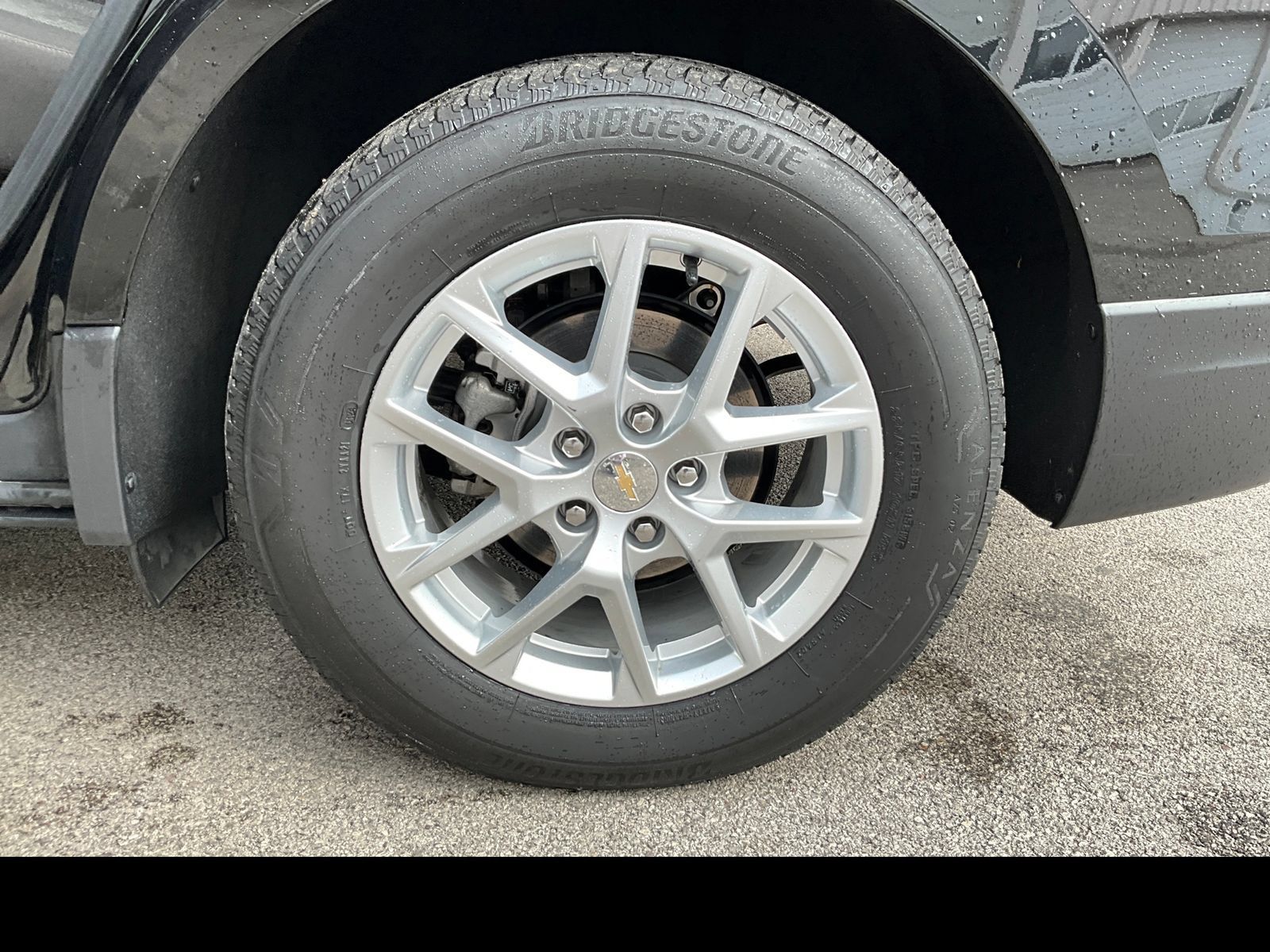 Used 2024 Chevrolet Equinox LT AWD/4WD image 15