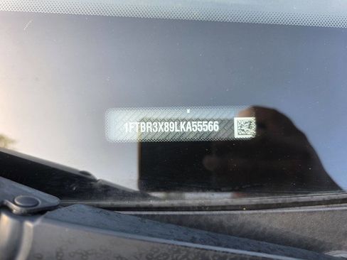 Used 2020 Ford Transit 250 148 High Roof Extended RWD image 23
