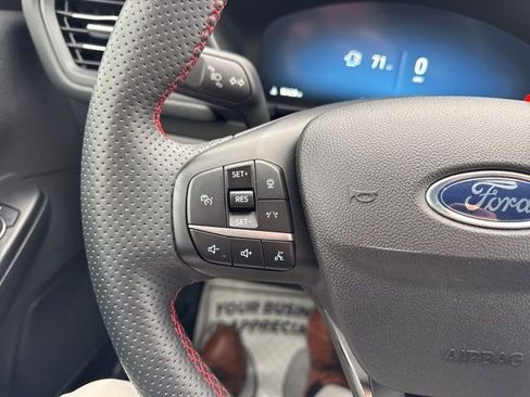 Used 2023 Ford Escape ST-Line Select w/ Tech Pack #2 image 28