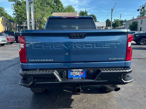 Used 2024 Chevrolet Silverado 2500 Custom w/ Custom Value Package AWD/4WD image 7