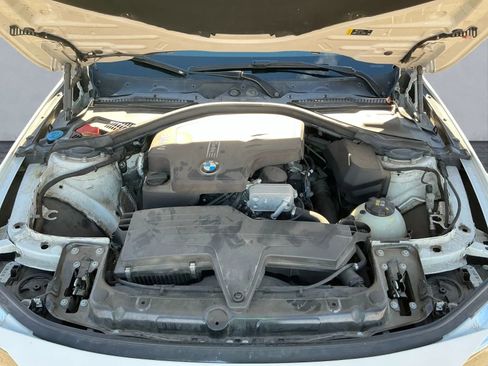 Used 2017 BMW 320i Sedan image 22