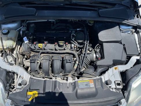 Used 2012 Ford Focus SEL FWD image 17