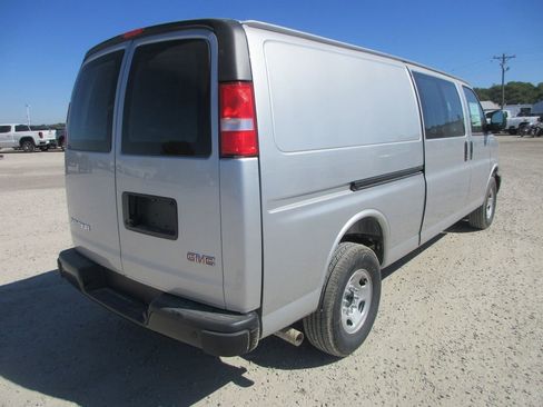 New 2026 GMC Savana 2500 Extended w/ Safety Package RWD image 4