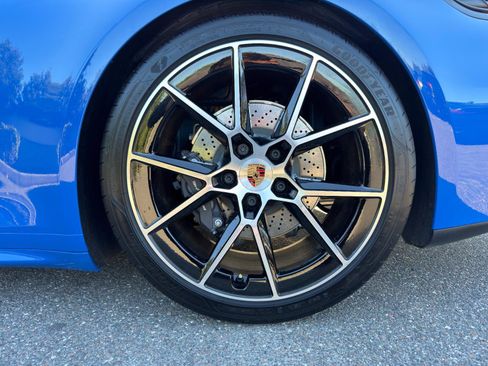 Used 2026 Porsche 911 Carrera RWD image 13