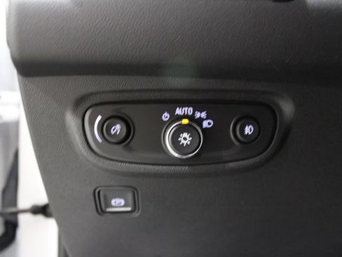 Used 2021 GMC Terrain SLT w/ Elevation Edition AWD/4WD image 43