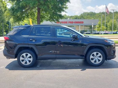 Certified 2025 Toyota RAV4 LE AWD/4WD image 19